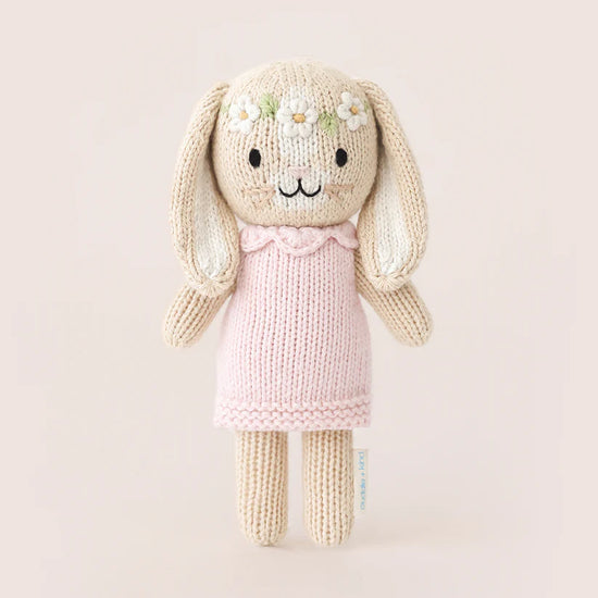 Tiny Hannah the Bunny (Blush)