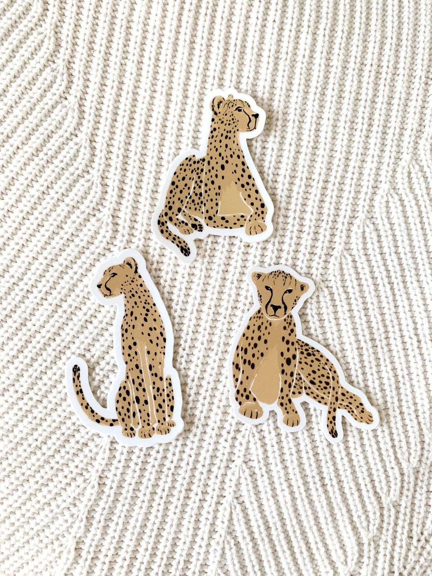 Laying Cheetah Sticker, 3.25x2.25in