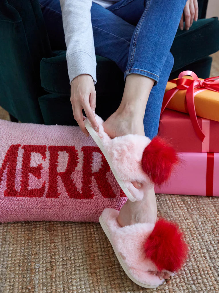 Amore Holiday Slippers in Pink