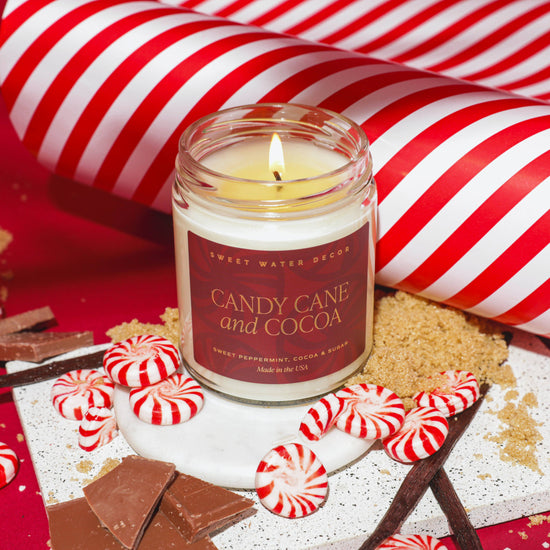 *NEW* Candy Cane and Cocoa 9 oz Soy Candle - Decor, Gifts