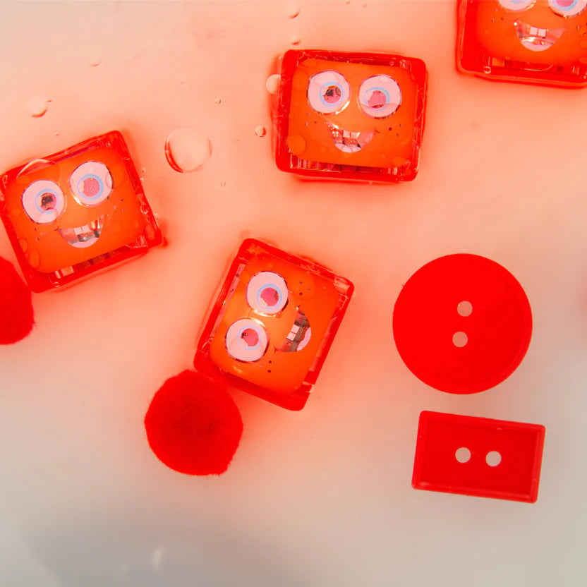 Sami Red Light Up Cubes