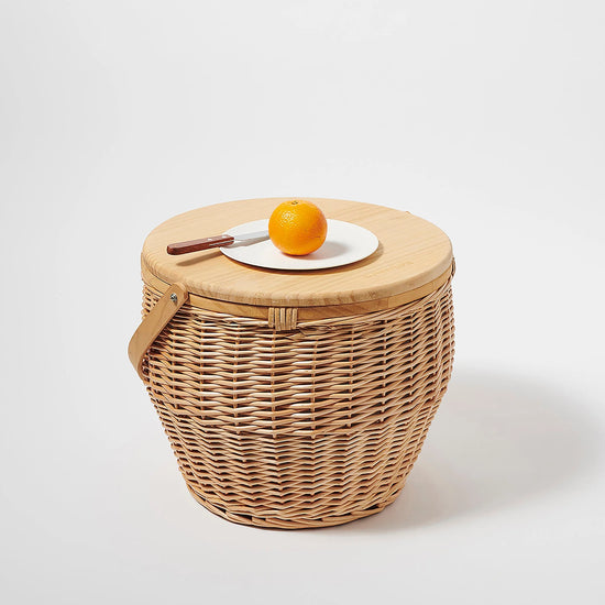 Round Picnic Basket Cooler Natural