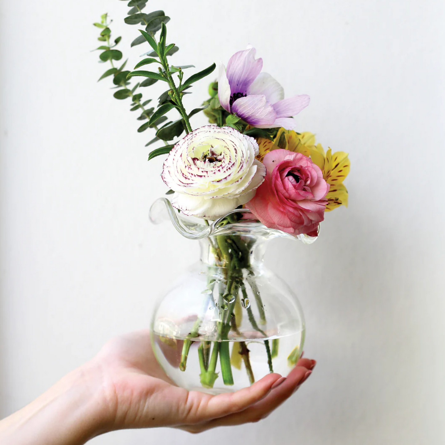 Hibiscus Clear Small Fluted Vase