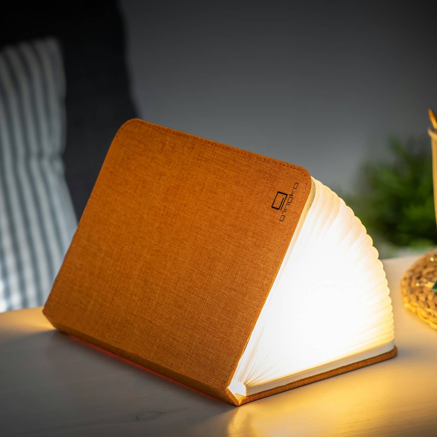 Linen Fabric Smart Book Light: Blush pink / Mini