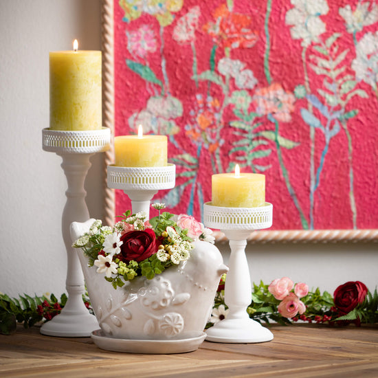 Load image into Gallery viewer, Raised Floral Bird Planter
