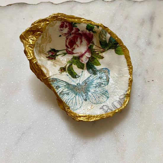 Small La Vie En Rose Oyster Shell Jewelry Dish